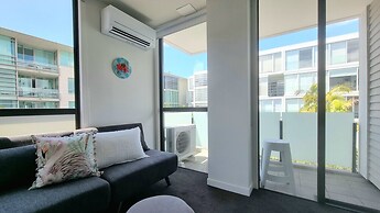 Sweet Escape by Waterfront w Carpark