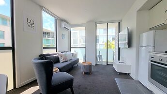 Sweet Escape by Waterfront w Carpark