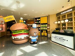 LINE FRIENDS PRESENTS CASA DE AMIGO