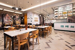 LINE FRIENDS PRESENTS CASA DE AMIGO