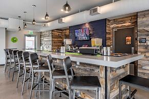 Vīb Hotel by Best Western Denver RiNo