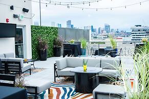 Vīb Hotel by Best Western Denver RiNo