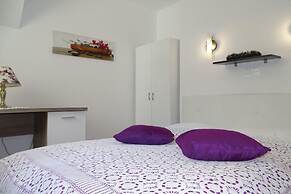 Villa Cujez With Sauna And Pool