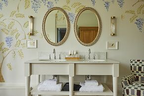 The Retreat, Elcot Park