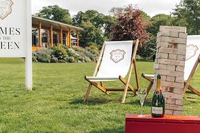 The Retreat, Elcot Park