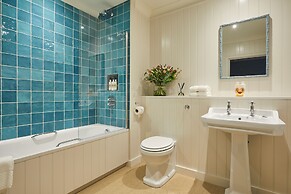 The Retreat, Elcot Park