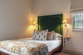 The Retreat, Elcot Park
