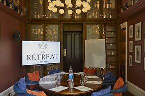 The Retreat, Elcot Park