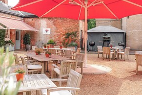 The Retreat, Elcot Park