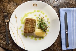 The Retreat, Elcot Park