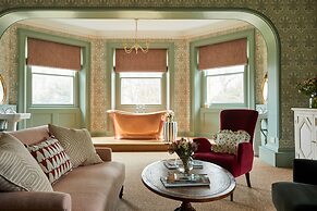 The Retreat, Elcot Park