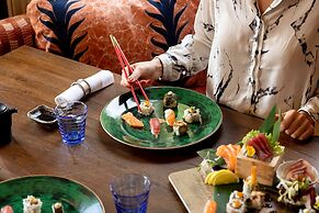 The Retreat, Elcot Park