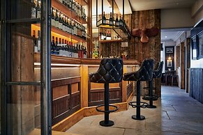 Hare & Hounds Newbury