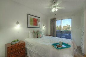 246- Fully Furnished 1BR Suite-Pet Friendly! by RedAwning