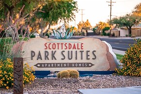 Scottsdale's Premium Short Term Getaway, Fully Furnished 1 Bedroom Hom