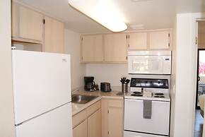 143 Fully Furnished 1BR Suite-Pet Friendly! by RedAwning