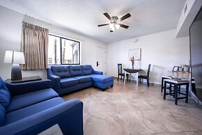 204 Fully Furnished 1BR Suite-Prime Location! by RedAwning