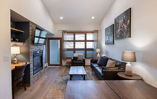 Zephyr Mountain Lodge, Condo | 2 bedroom, Gas Fireplace & Continental 