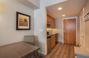 Fraser Crossing/Founders Pointe, Studio Apartment (Premium-Rated Condo