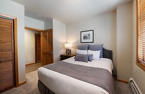 Zephyr Mountain Lodge, Condo , 3 Bedroom (Premium-Rated Condo 2505)