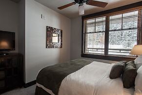 Zephyr Mountain Lodge, Condo | 2 Bedroom Ski-Slope View (Premium-Rated