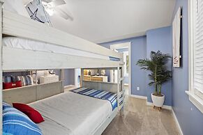 1352 Laurel Grove 3 Bedroom Home by RedAwning