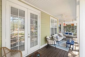 1352 Laurel Grove 3 Bedroom Home by RedAwning