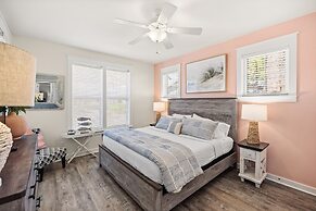 1352 Laurel Grove 3 Bedroom Home by RedAwning