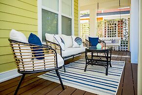 1352 Laurel Grove 3 Bedroom Home by RedAwning