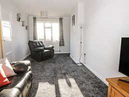 1 Woodhouse Cottages