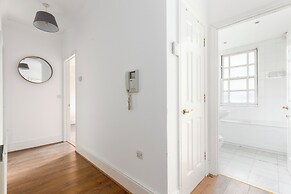 Premium 2 Bed Apartment in Haggerston