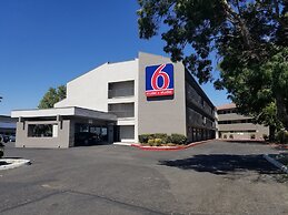 Motel 6 Sacramento, CA - Natomas & SMF Airport