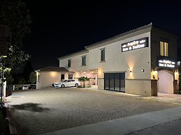 Aspire Inn & Suites Orange