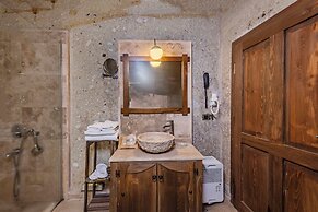 Pegas Cave Suites