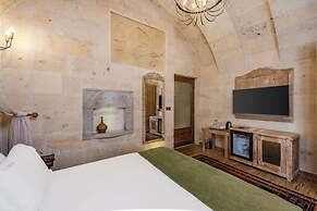 Pegas Cave Suites