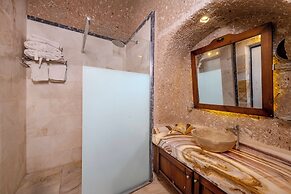 Pegas Cave Suites