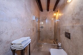 Pegas Cave Suites