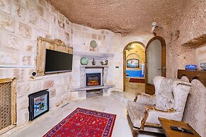 Pegas Cave Suites