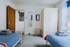 The Slipway Fowey Harbour, Parking 1 Min & Garden