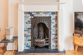 The Slipway Fowey Harbour, Parking 1 Min & Garden