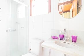 IT30 Bangalô Pé na Areia 3 Suítes