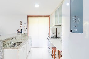 IT30 Bangalô Pé na Areia 3 Suítes