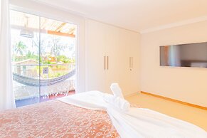 IT32 Triplex 4 Suítes a 100m da Praia