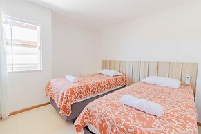 IT32 Triplex 4 Suítes a 100m da Praia