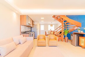 IT32 Triplex 4 Suítes a 100m da Praia