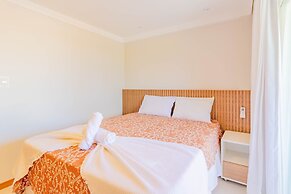 IT32 Triplex 4 Suítes a 100m da Praia