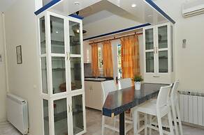 Blue Apartments Ipsos