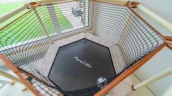 Jeju Kidsgajok Badatgahauseu