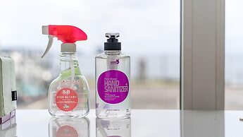 Jeju Kidsgajok Badatgahauseu