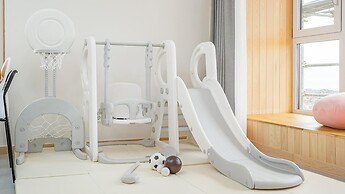 Jeju Kidsgajok Badatgahauseu